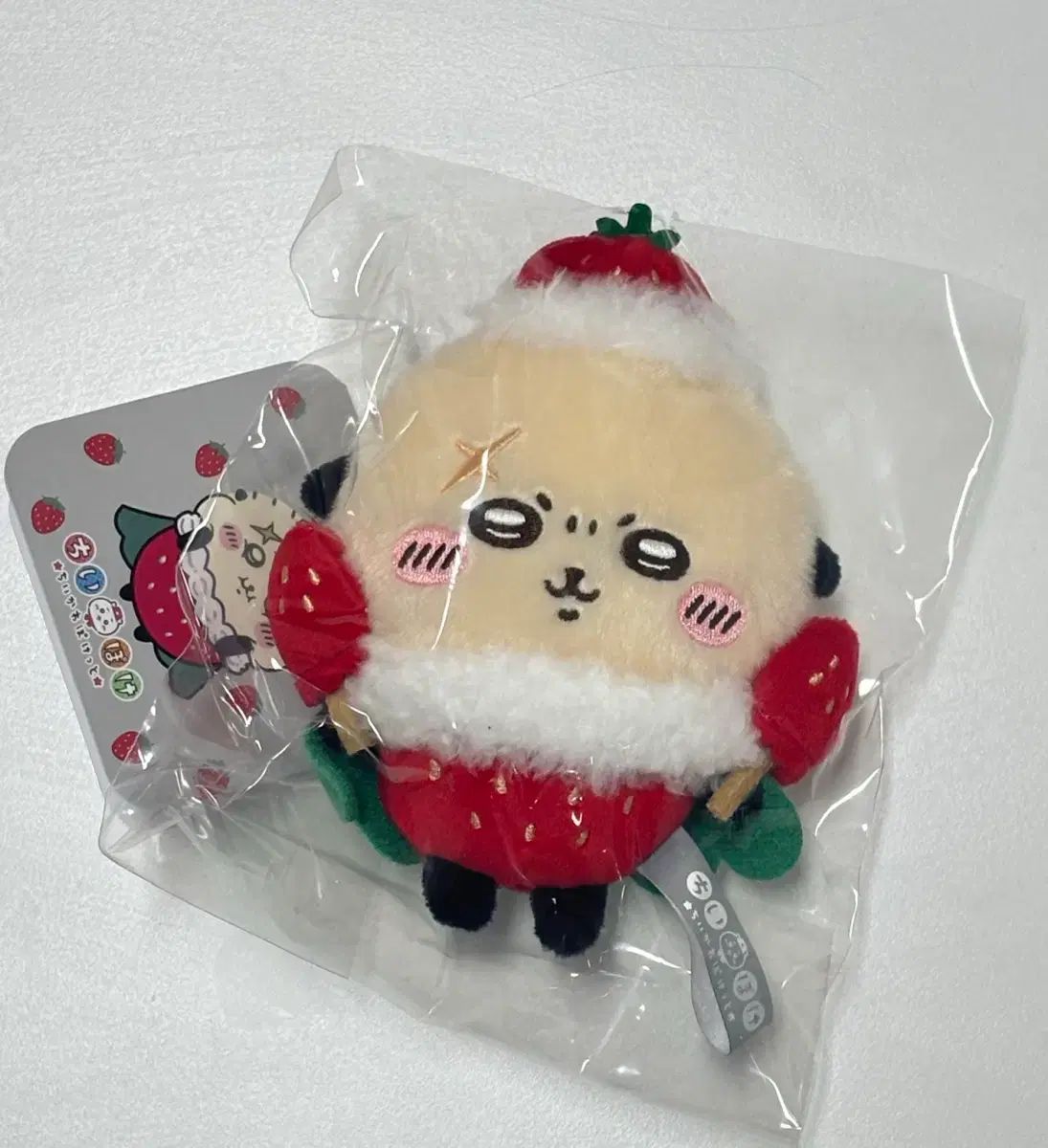 ちいポッケ ちいかわポケット フルーツ いちご ラッコ