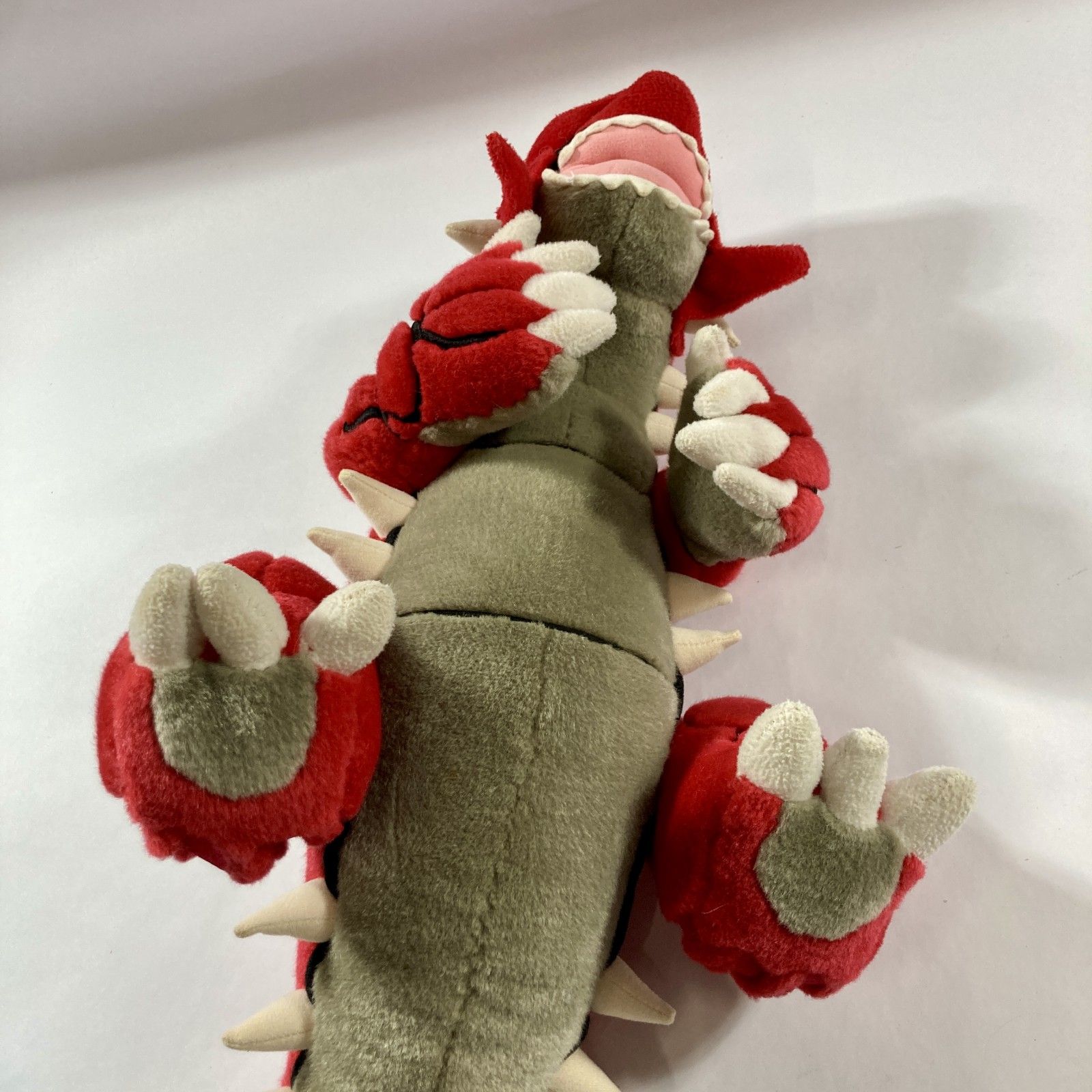 ☆ 希少 ポケットモンスター グラードン ぬいぐるみ TOMY ポケモン
