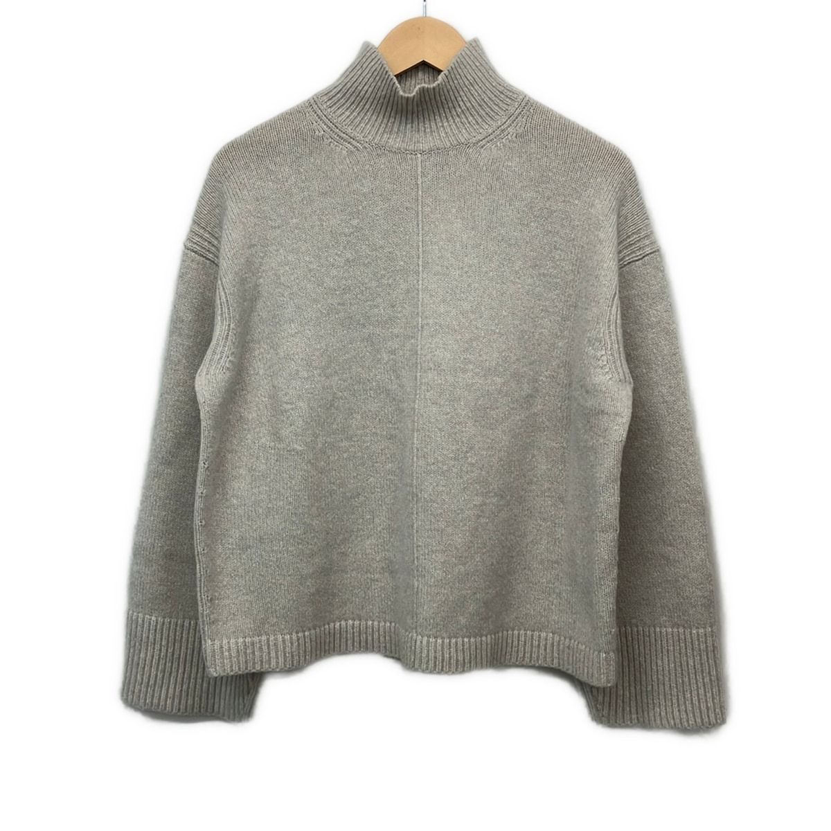 theory luxe(セオリーリュクス) 長袖セーター サイズ38 M レディース美品 - ベージュ ハイネック