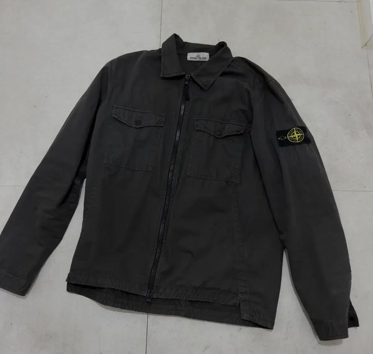 ハン(HAN)タグ) STONE ISLAND ストーンアイランド ジャケット サイズ100 傷なし 8 6/10 写真を撮って
