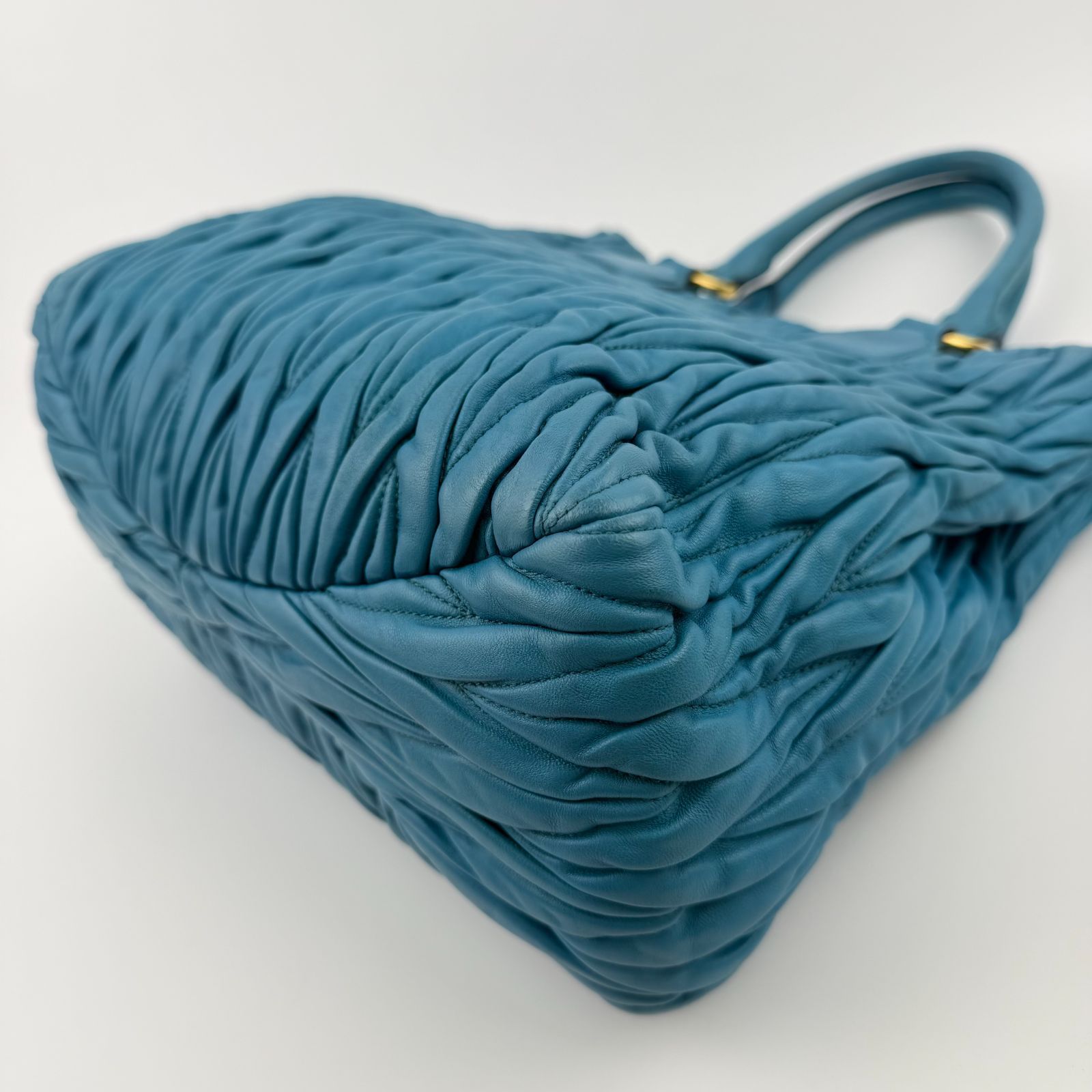 中古】MIU MIU ミュウミュウ マテラッセ ハンドバッグ ショルダー 