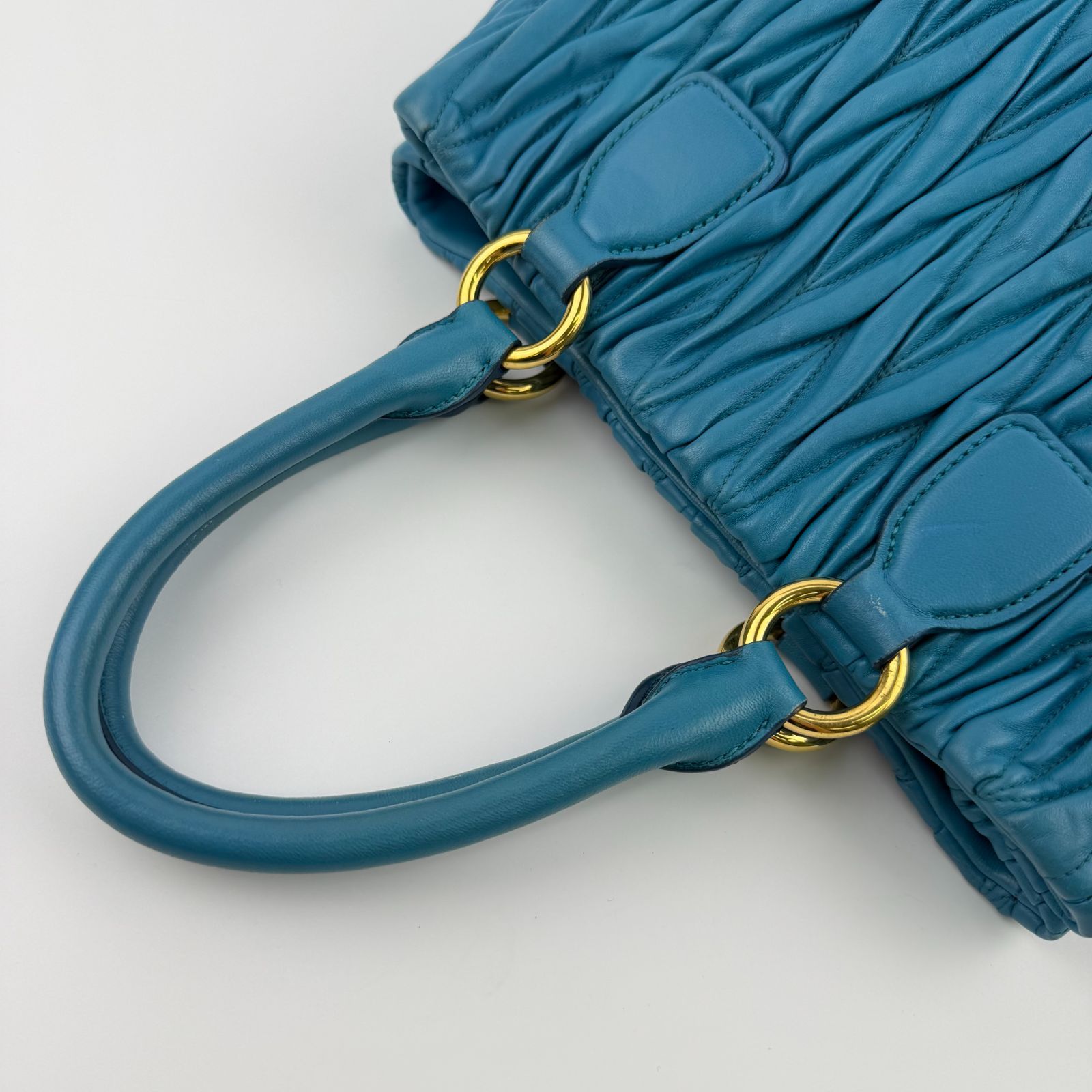 中古】MIU MIU ミュウミュウ マテラッセ ハンドバッグ ショルダー 