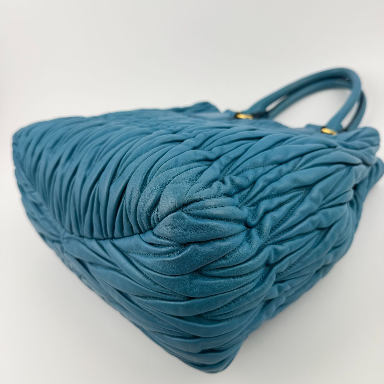 中古】MIU MIU ミュウミュウ マテラッセ ハンドバッグ ショルダー 