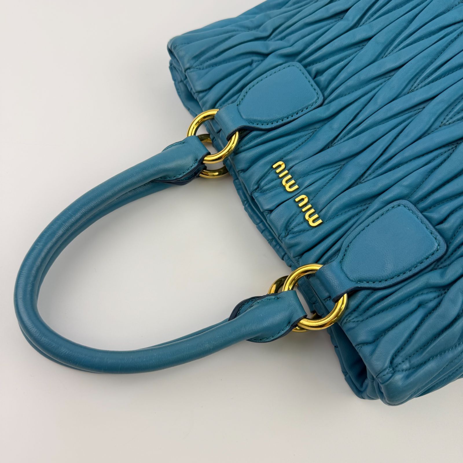 中古】MIU MIU ミュウミュウ マテラッセ ハンドバッグ ショルダー 