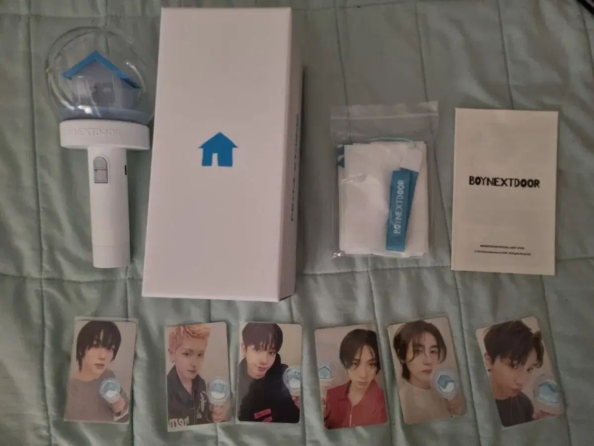 断捨離 出品) BOYNEXTDOOR(ボイネク) ペンライト