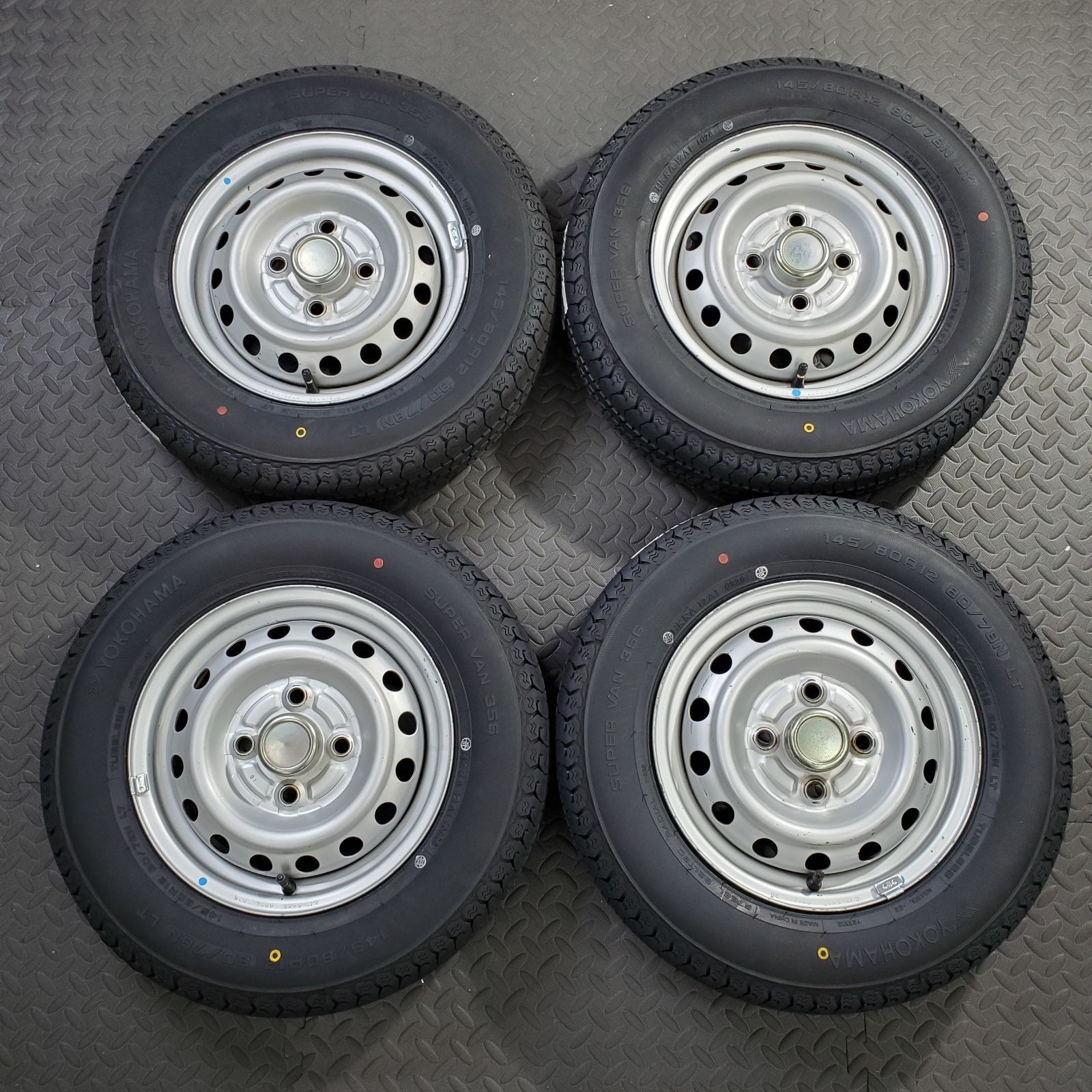26年製 新品タイヤ 145/80R12 80/78N LT ヨコハマ スーパーバン356(夏タイヤ) 三菱 ミニキャブ U61 日産 クリッパー U71 【1539R】