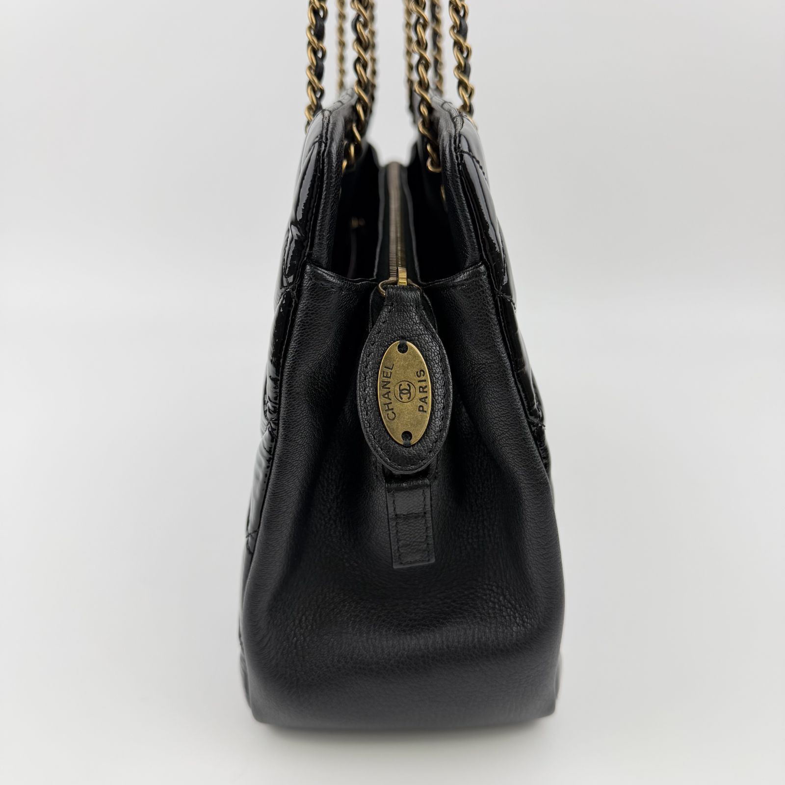 中古】CHANEL シャネル ココマーク マトラッセ チェーンショルダー 