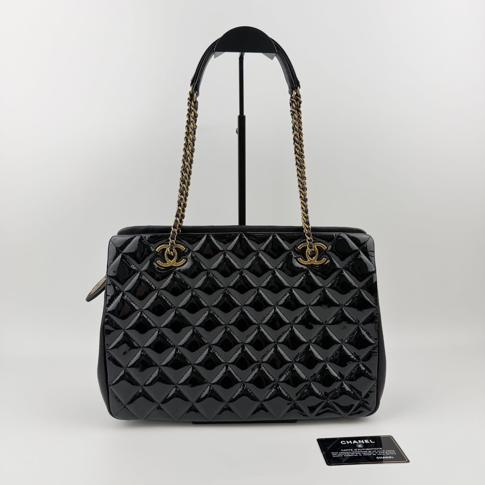 中古】CHANEL シャネル ココマーク マトラッセ チェーンショルダー 