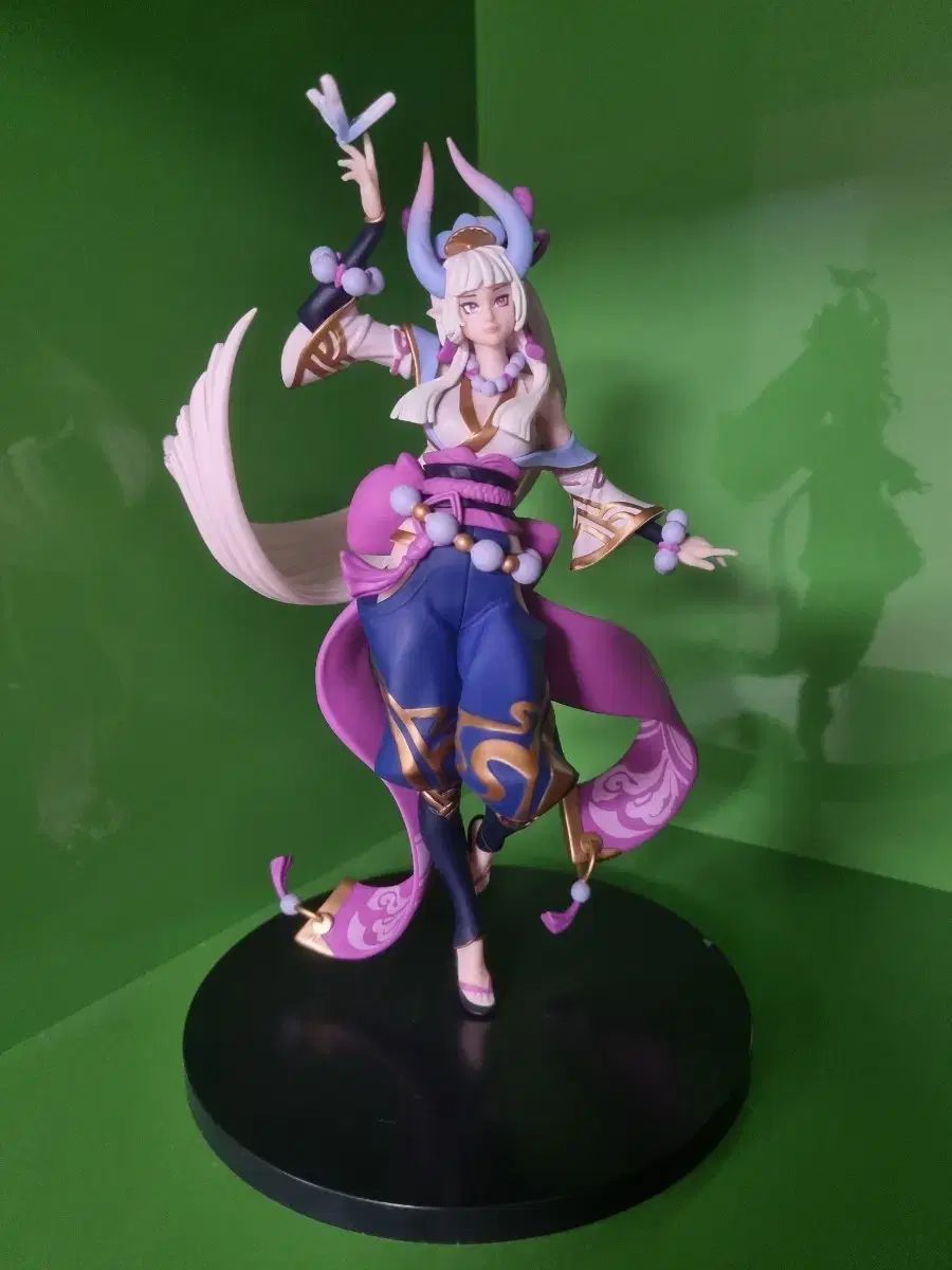 魂の花 シンドラ 1/8 スタチュー (開封品)