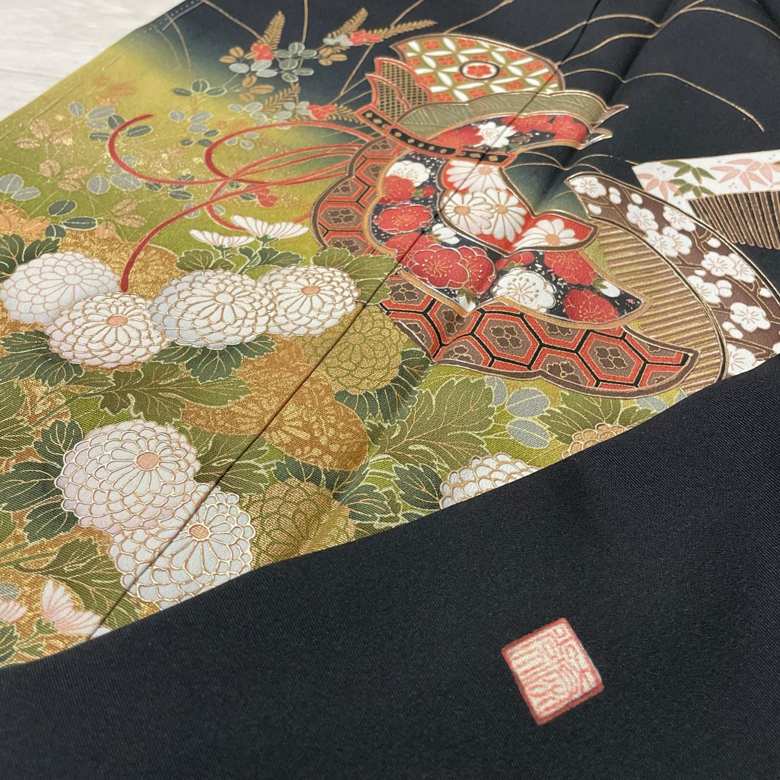 作家物 黒留袖 裄66.5 トールサイズ 櫛 美しい大輪の菊 着物 正絹 五つ紋 X-1803