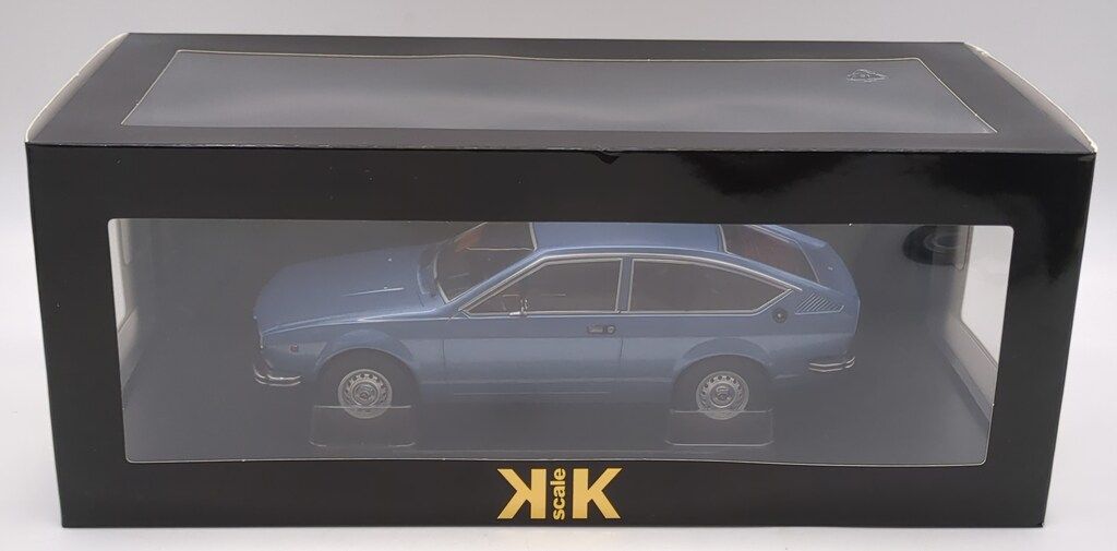 KK scale 1/18 アルファロメオ アルフェッタ GT 1.6 1976 ライトブルーメタリック 181062 18,478円