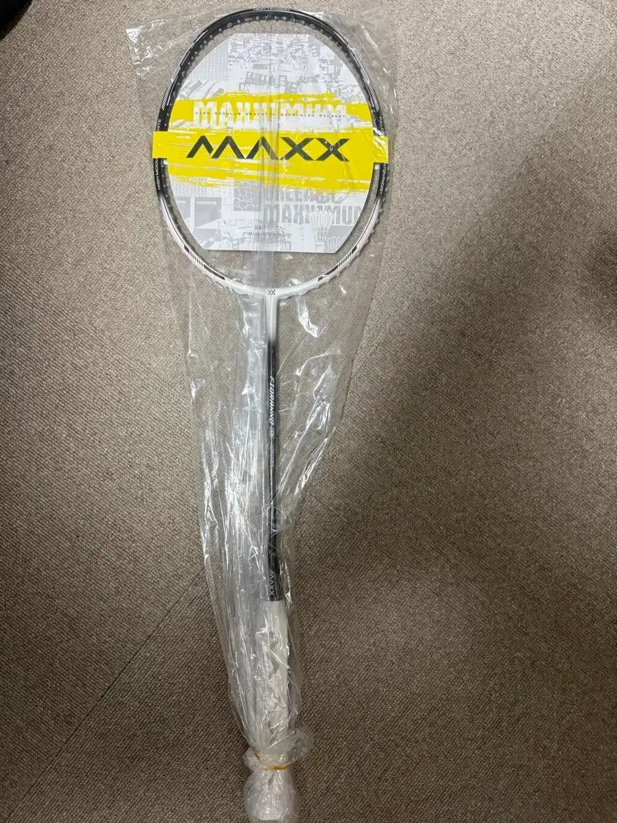 MAXX FIORANNO X3 バドミントン ラケット