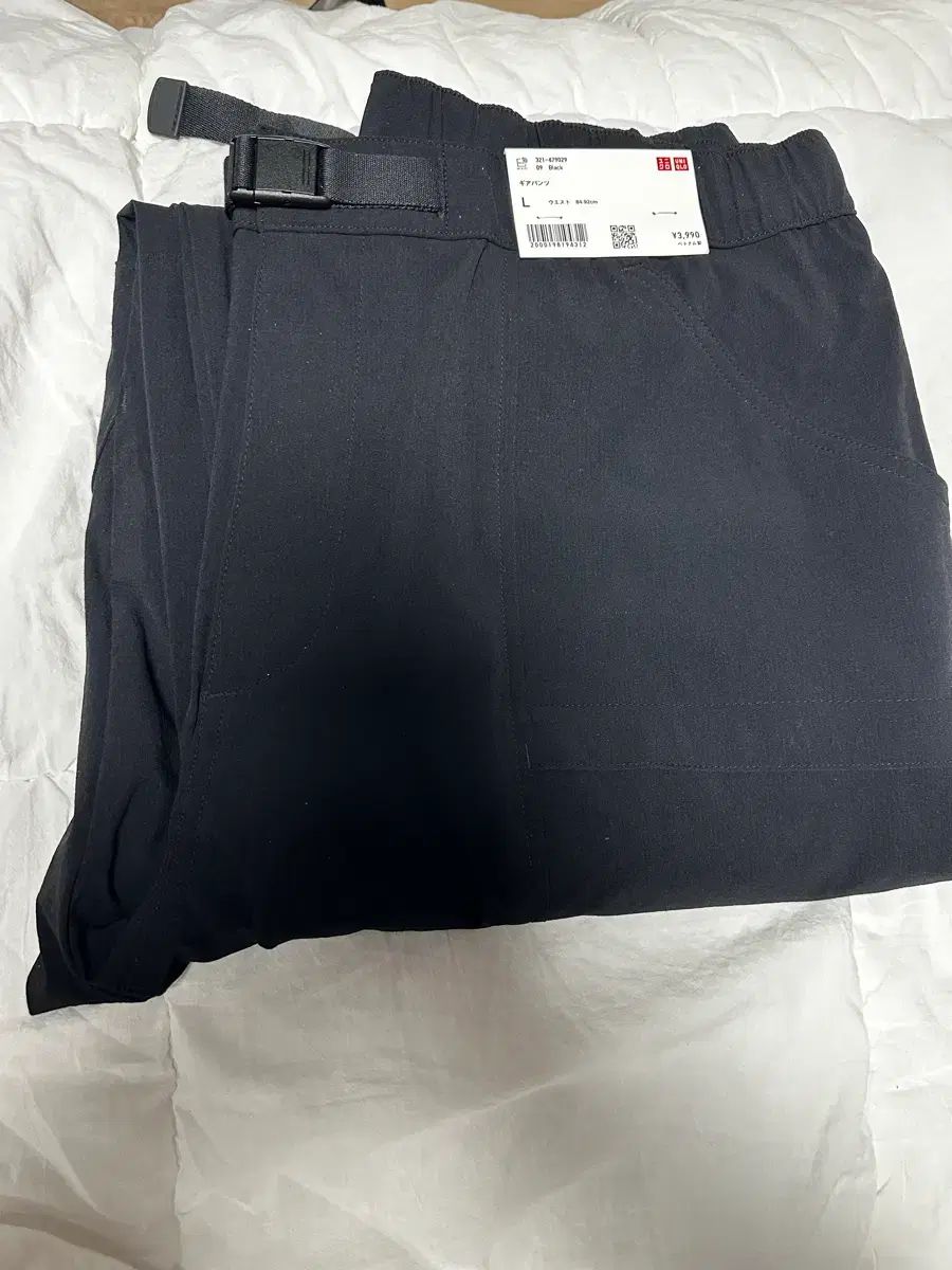 UNIQLO ギアパンツ ブラック L