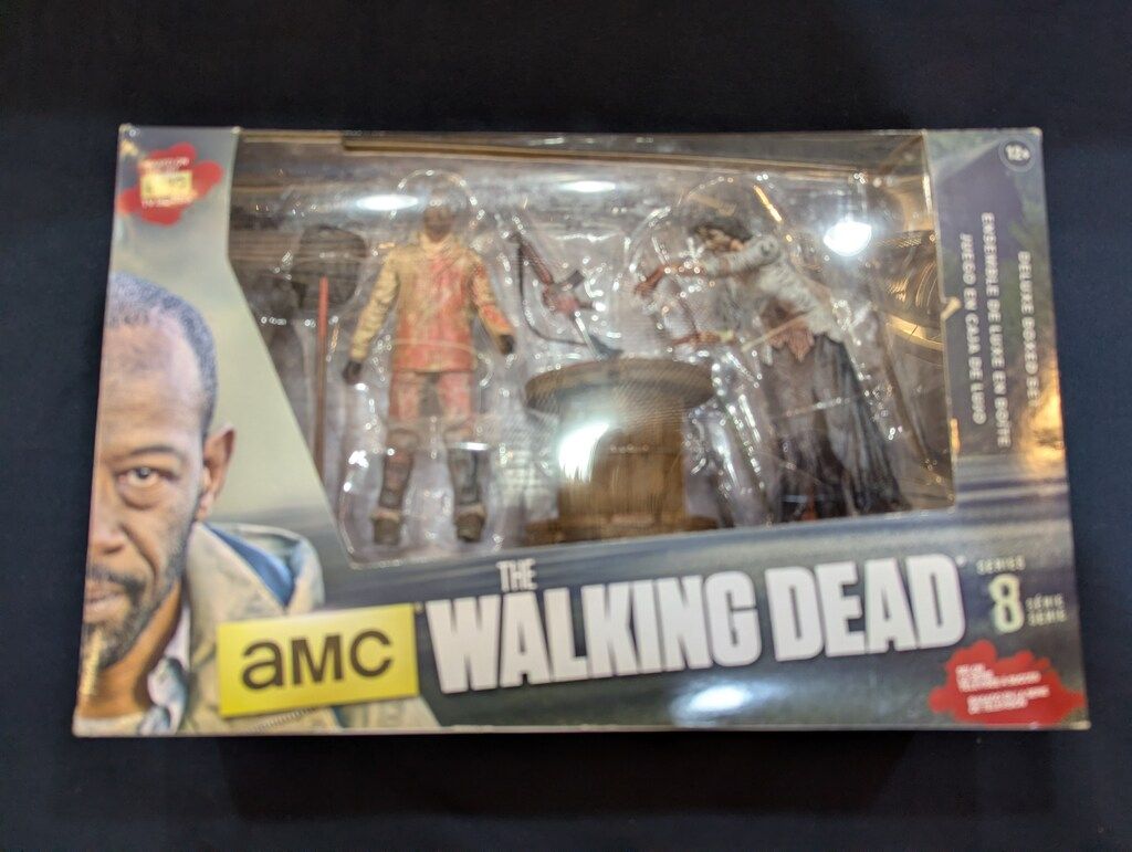 McFARLANE TOYS DELUXE BOXED SET MORGAN/IMPALED WALKER
