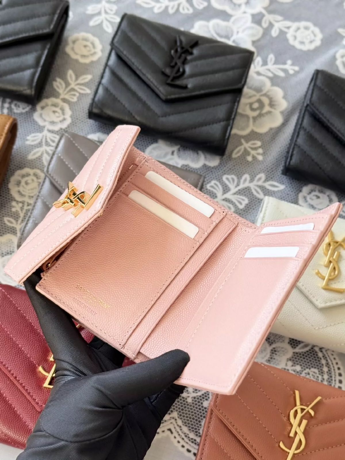 新品未使用 YSL 財布[本日特価|新品未使用品]