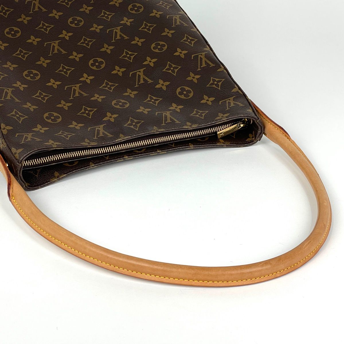 ルイ・ヴィトン Louis Vuitton ルーピングGM 肩掛け ワンショルダー 
