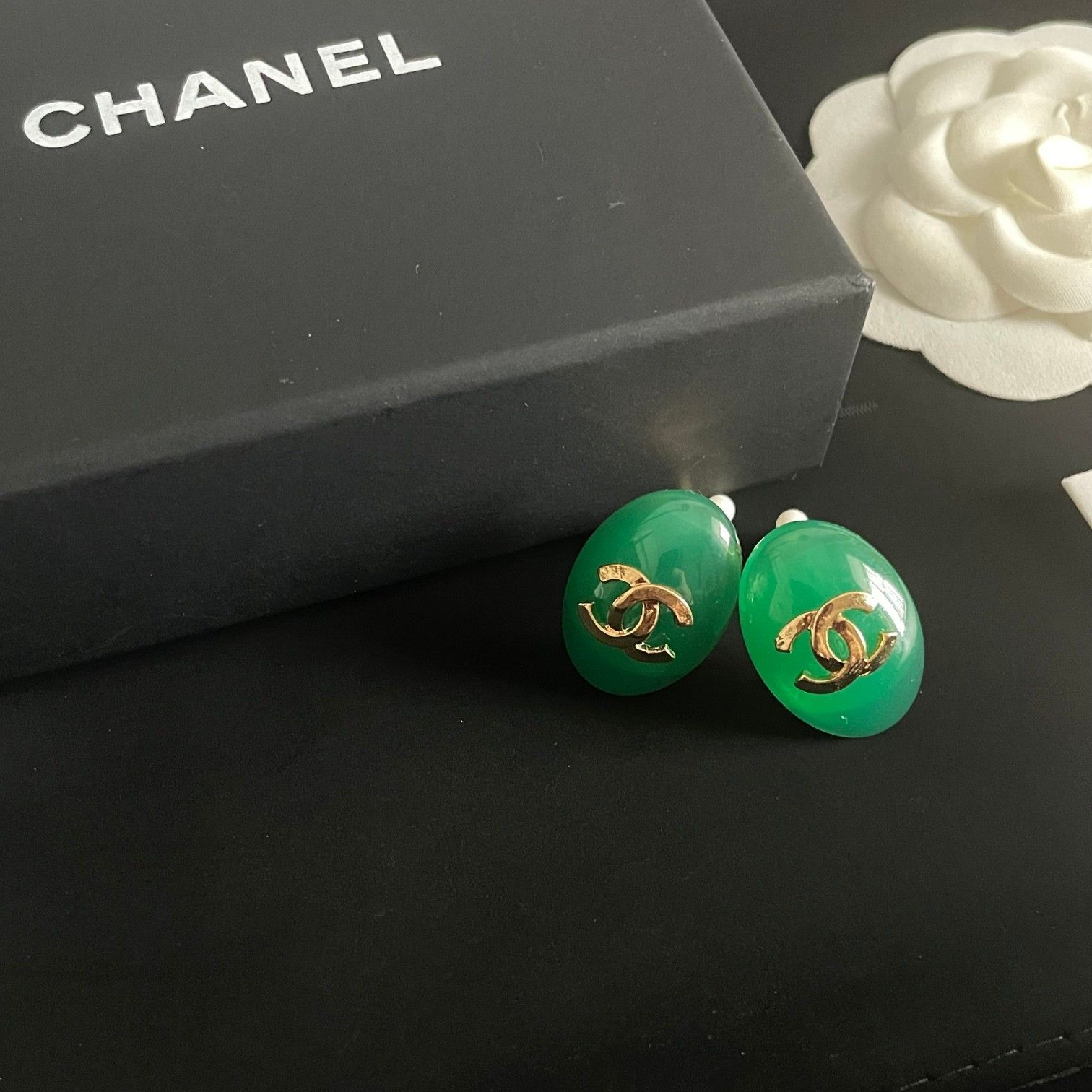 【今日特価】Chanel ピアスレス ピアス 送料無料!在庫限定セール価格 【今日特価】Chanel ピアスレス ピアス 送料無料!在庫限定セール価格