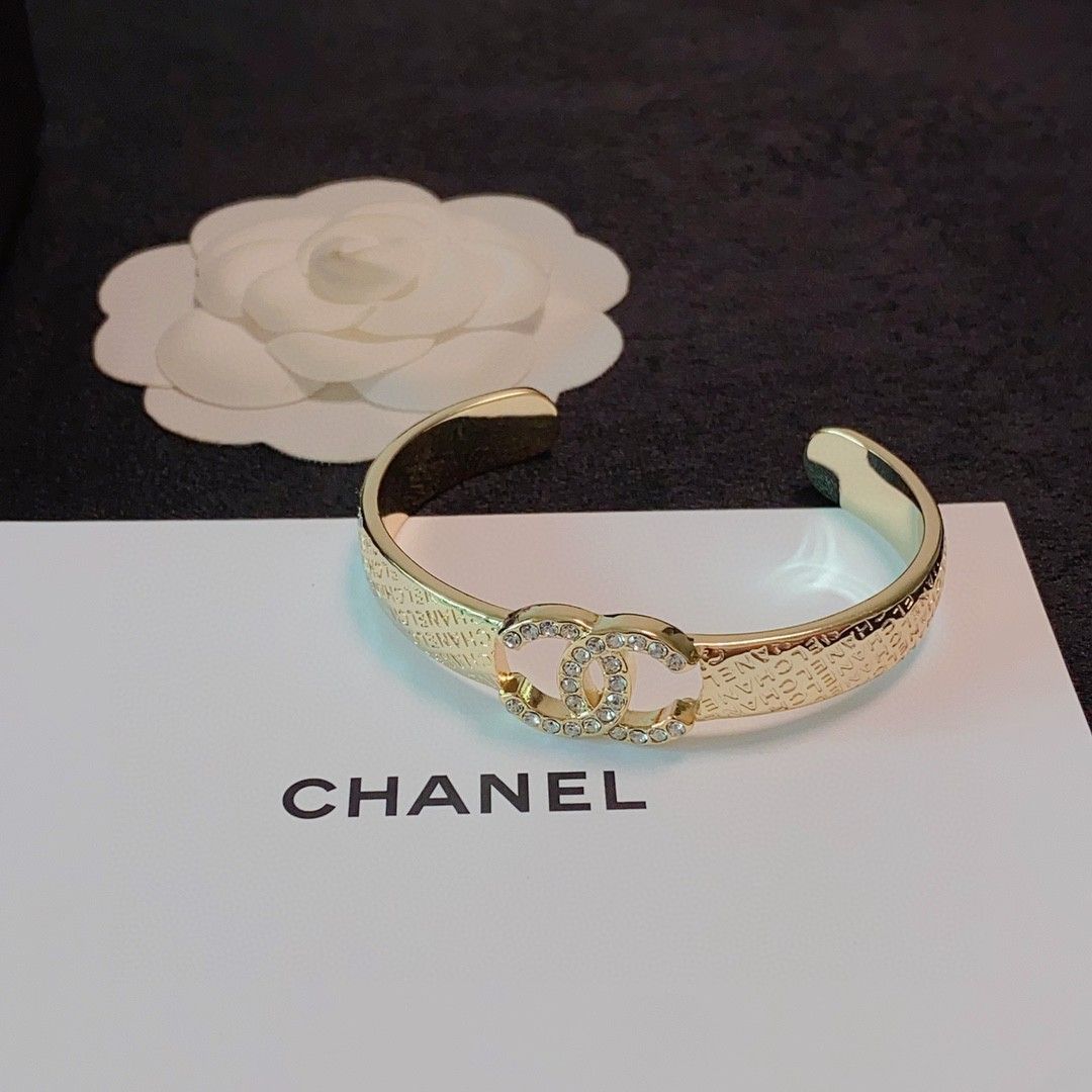 【今日特価】CHANEL 最新モデル C サイン ローゼゴールド ブレスレット マイクロセット ストーン
