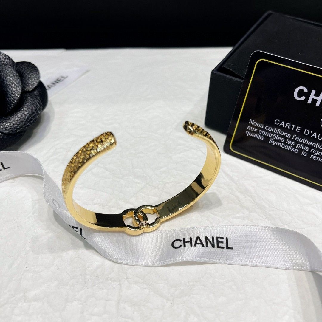 【今日特価】CHANEL 最新モデル C サイン ローゼゴールド ブレスレット マイクロセット ストーン