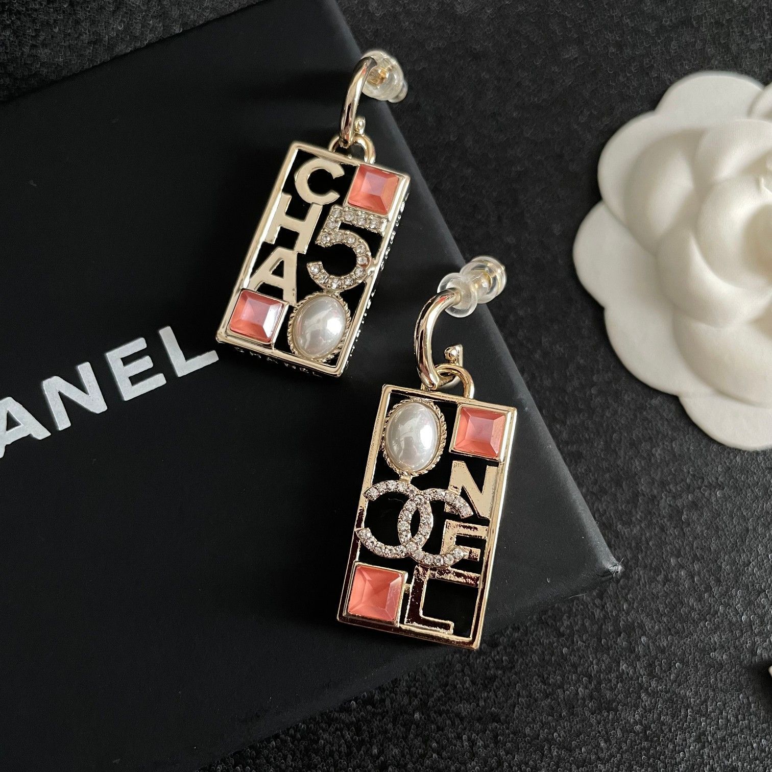 【今日特価】CHANEL シャネル 中古 ダブル C イヤリング オリジナルロゴリプリカ 送料無料！在庫限定セール価格！