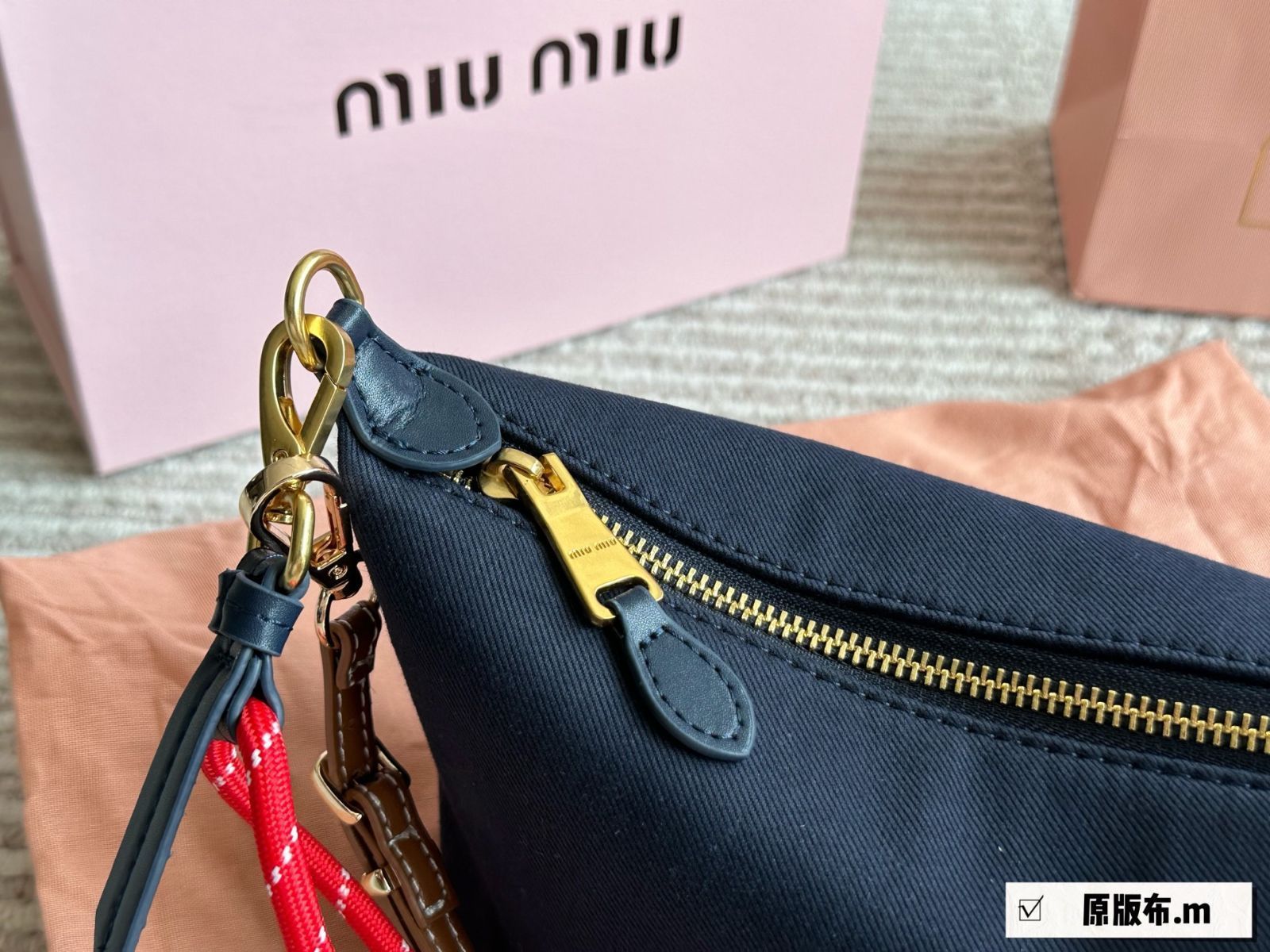 【今日特価】Trendy Miu Miu トレンディミュウミュウ サーフロープキャンバス ランチボックスバッグ-WTO輸入3