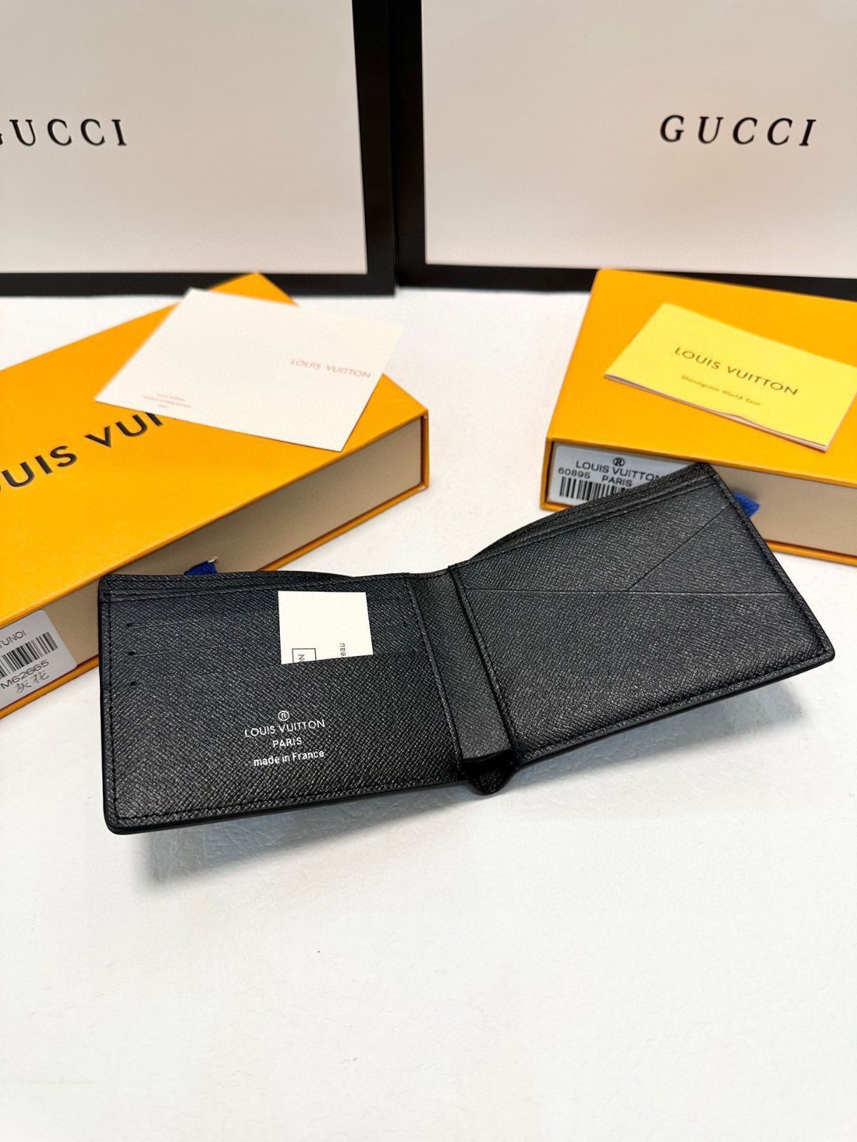 今日特価!LV グレーの短い折りたたみ財布 全国送料無料(一部除く)-WT0輸入 今日特価!LV グレーの短い折りたたみ財布 全国送料無料(一部除く)-WT0輸入