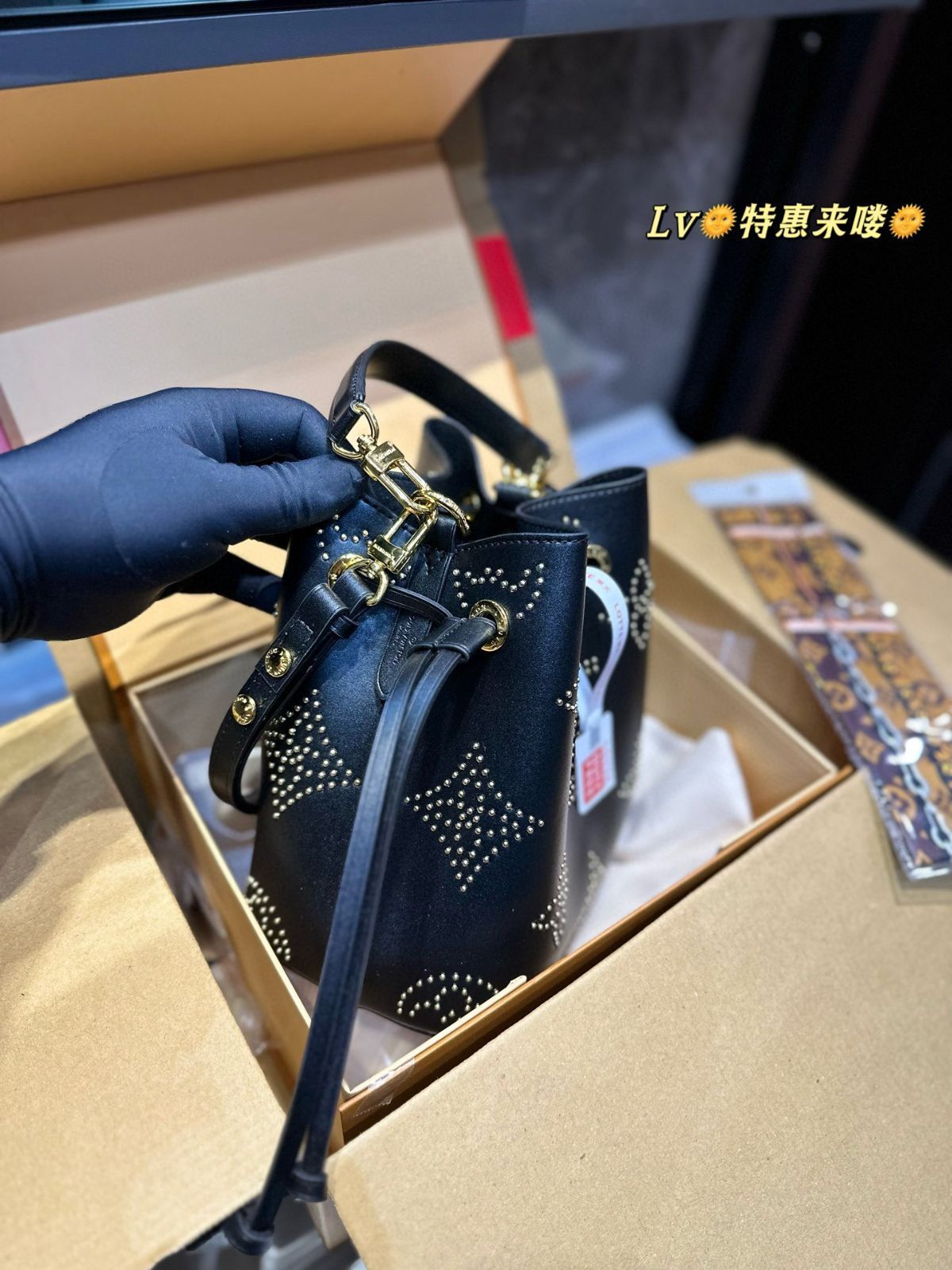 【Louis Vuitton】今日特価！NEONOE BB 真 “金” バッグ 送料無料 限定在庫のお得な価格です！-WT0輸入-WT0輸入1