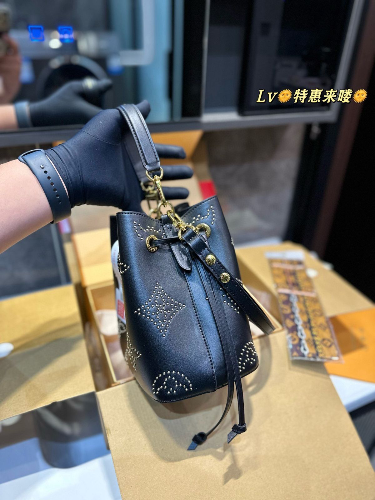 【Louis Vuitton】今日特価！NEONOE BB 真 “金” バッグ 送料無料 限定在庫のお得な価格です！-WT0輸入-WT0輸入1