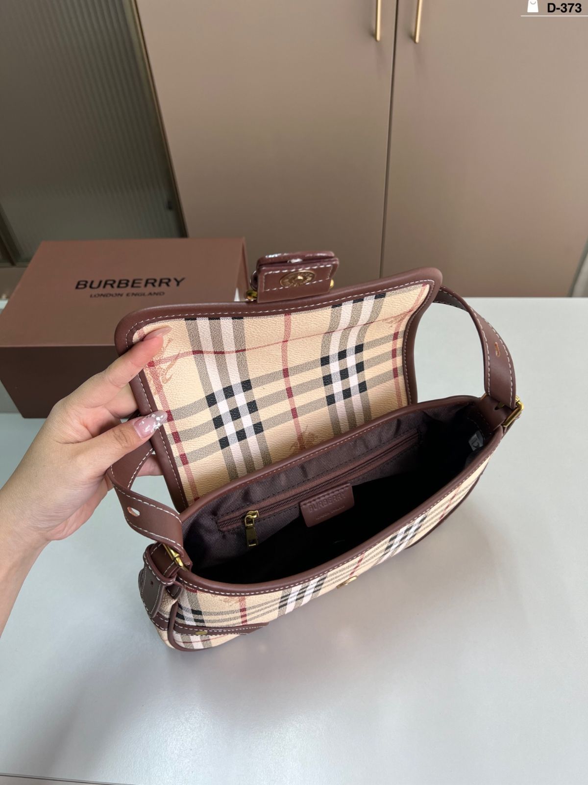 Burberry ショルダーバッグとアンダーアーバッグ -MM輸入 Burberry ショルダーバッグとアンダーアーバッグ -MM輸入