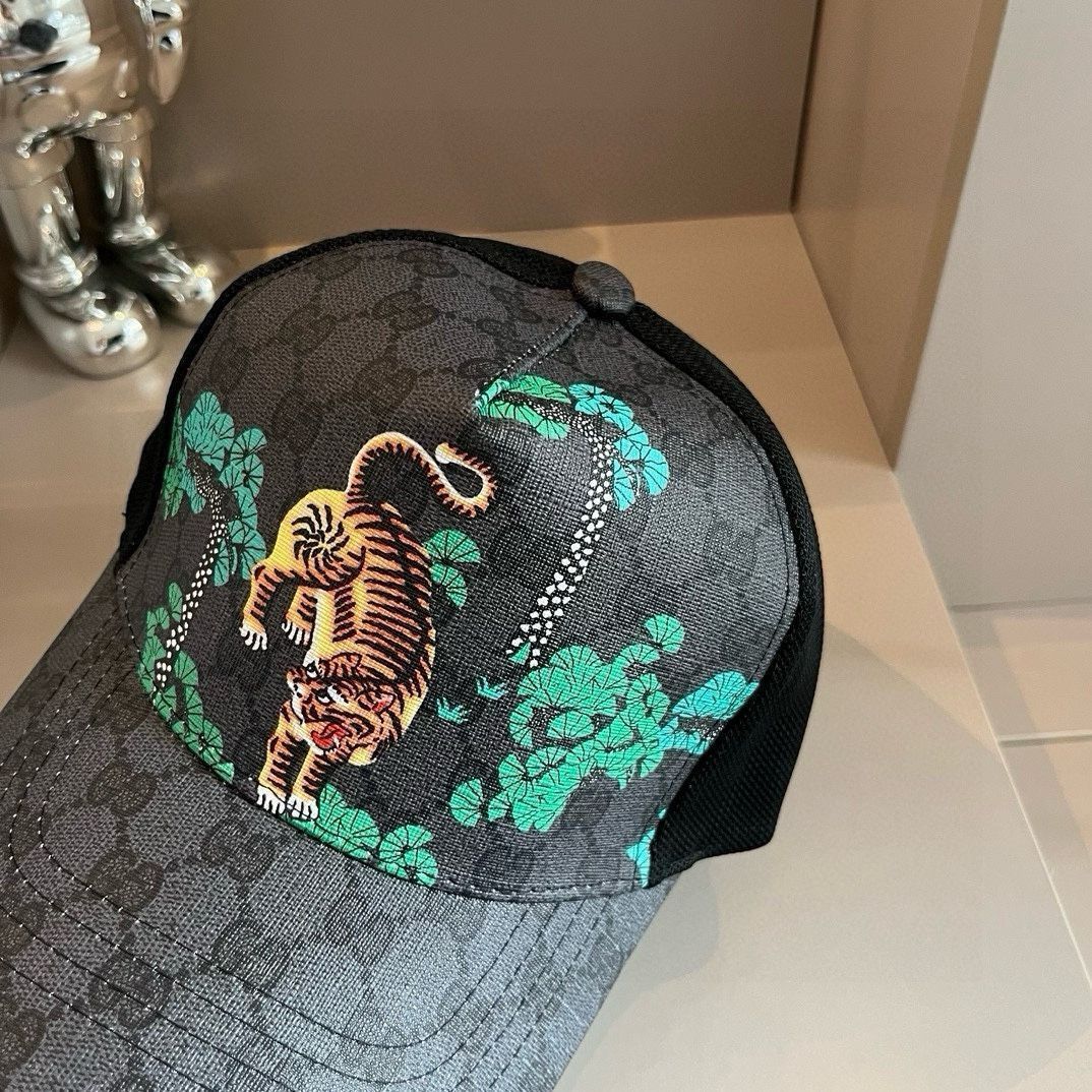Gucci（グッチ）メッシュベースボールキャップ、男女兼用で外注の大量生産モデル -MM輸入1