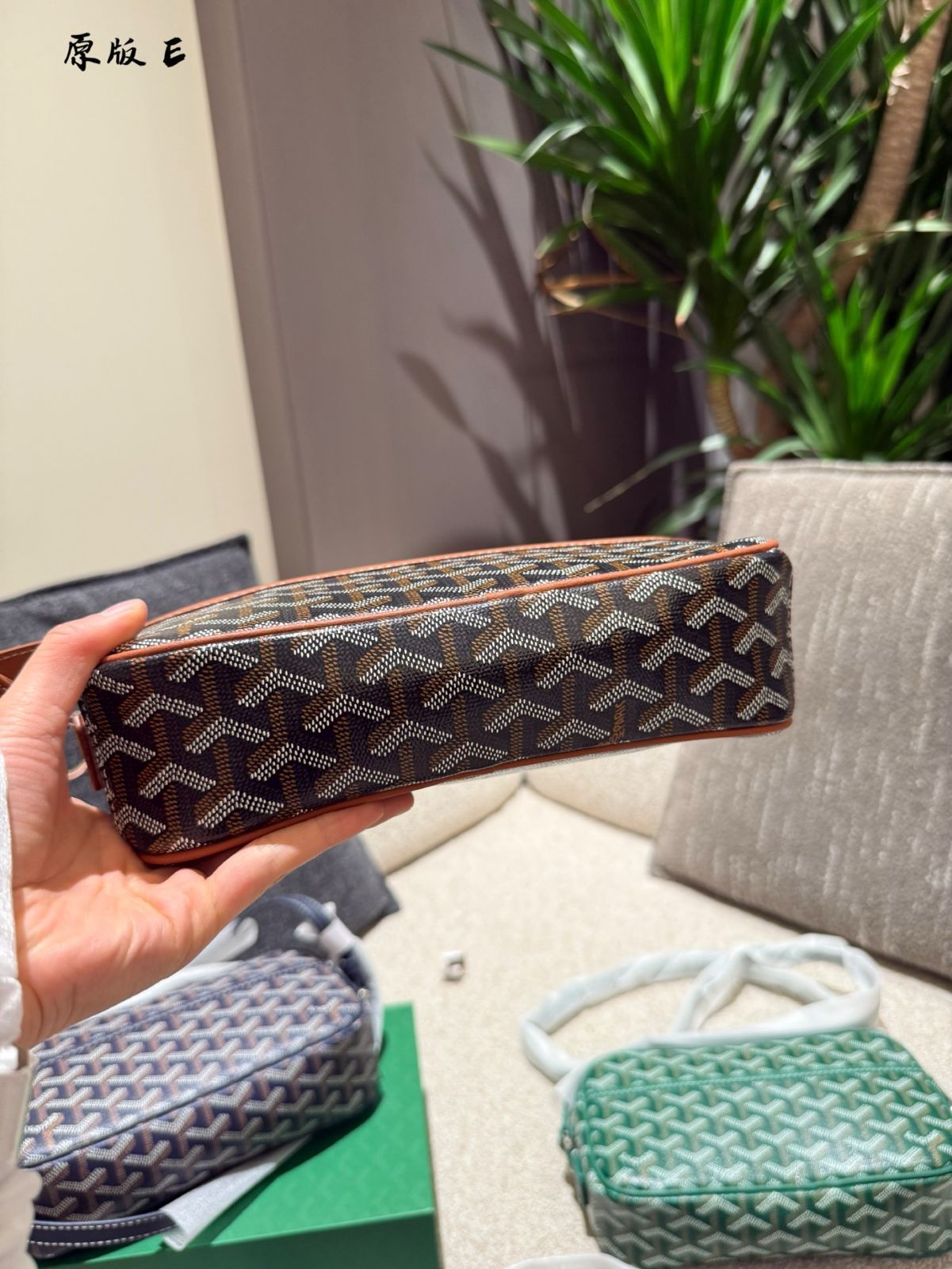 【今日特価】Goyard Cap-Vert Camera Bag - カプヴェル カメラバッグ-MM輸入1