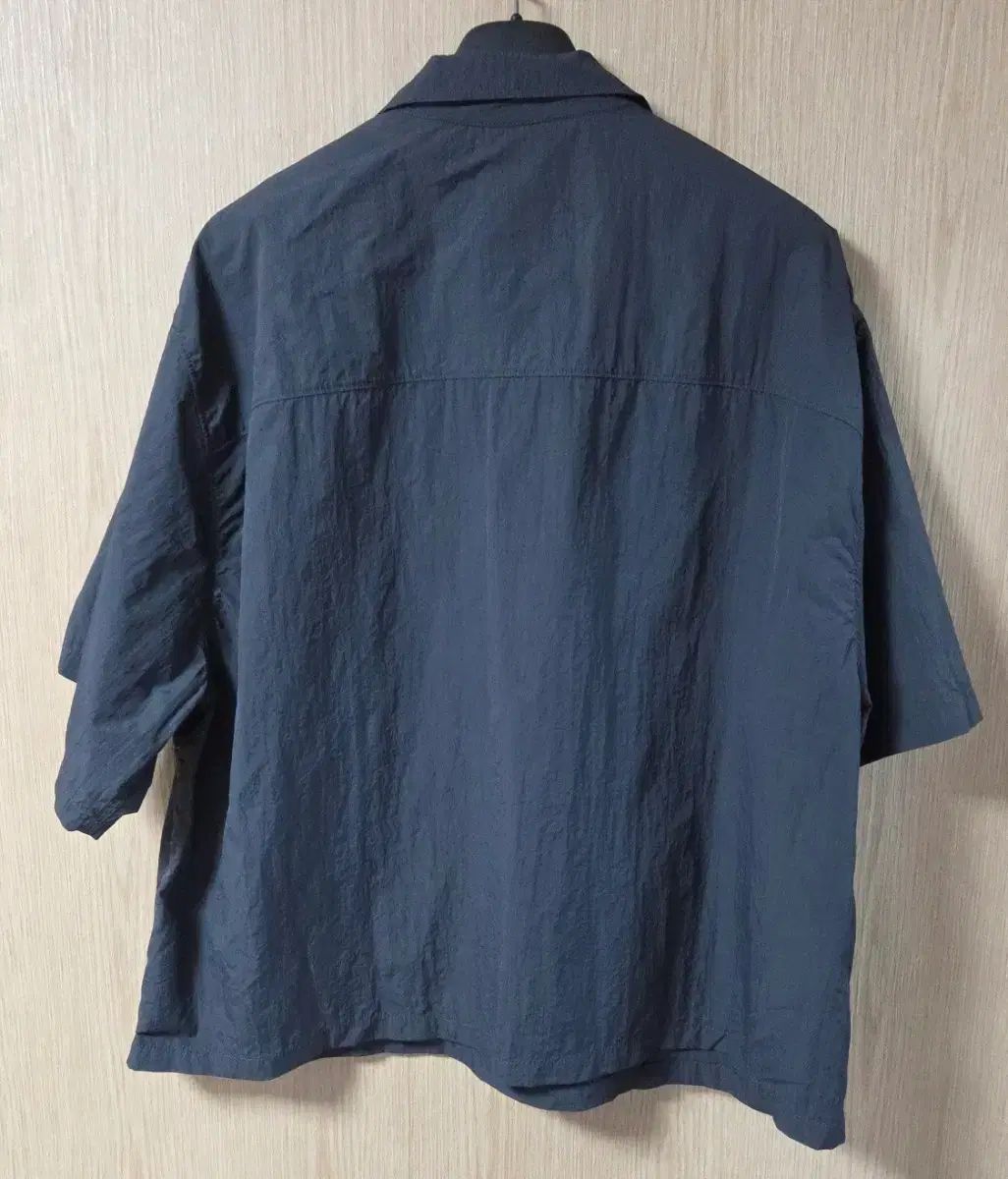 (着用画像) NIKE テック 半袖 Tシャツ UPF ウーブン
