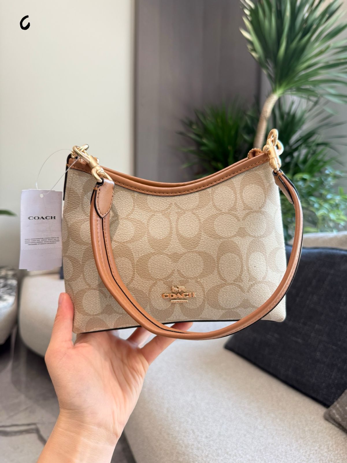 【今日特価】Coach Mini Hobo Bag - コーチ ミニ ホーボーバッグ（ミルクティーカラー）-MM輸入