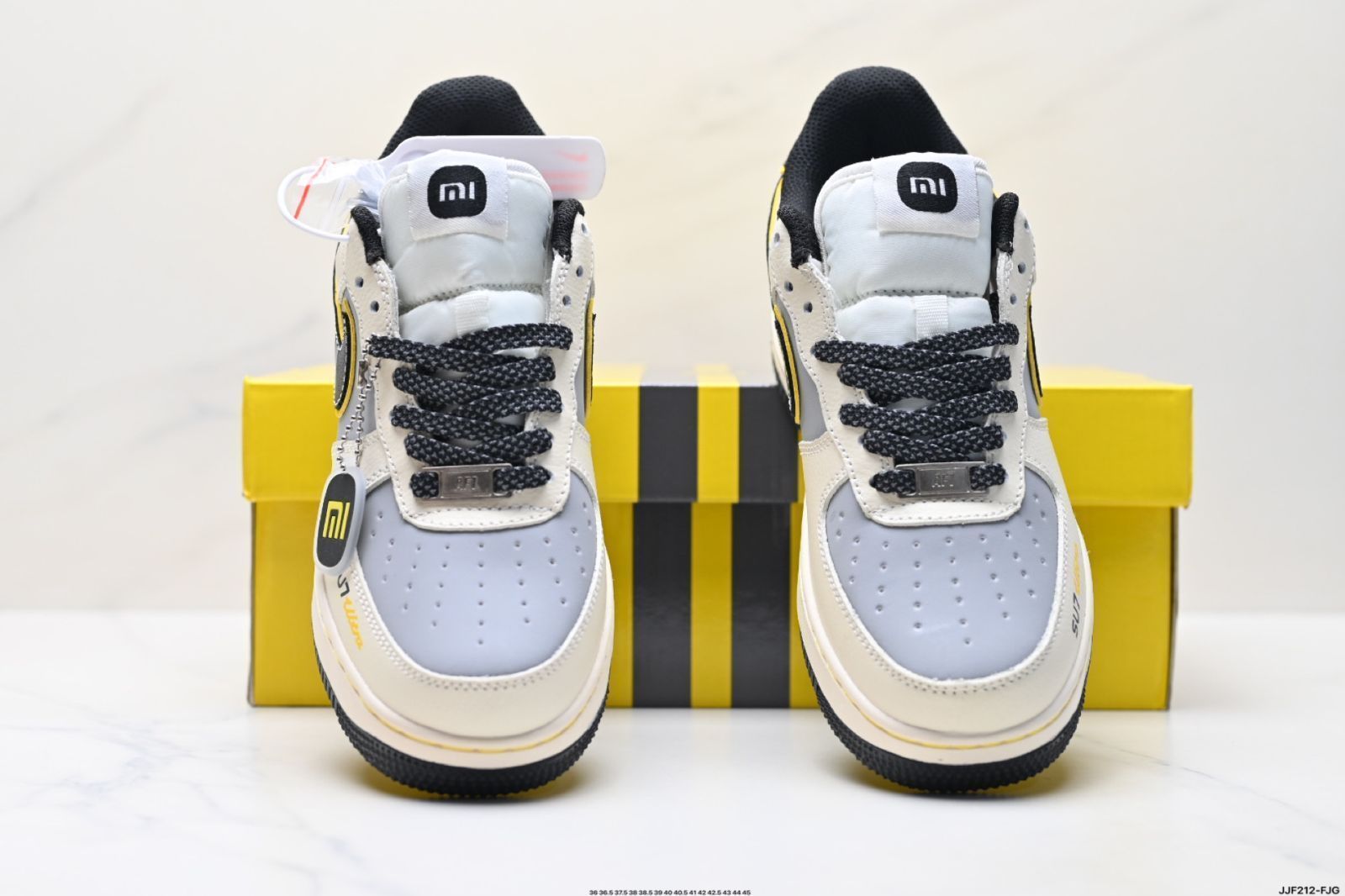 【今日特価】Nike AIR FORCE 1‘07 送料無料 在庫限定セール価格! 【今日特価】Nike AIR FORCE 1‘07 送料無料 在庫限定セール価格!
