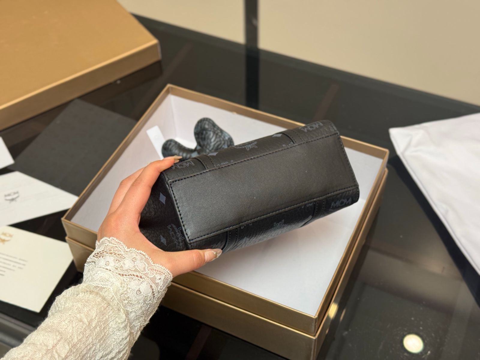 【今日特価】MCM New Market Tote ニューマーケットトート 新作