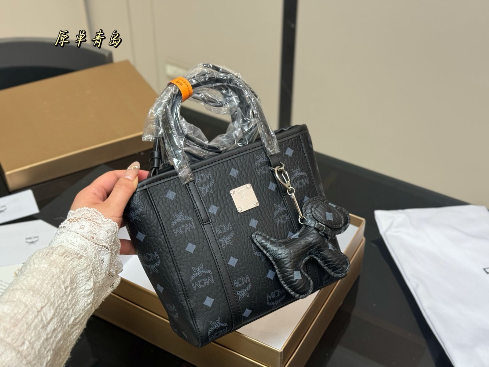 【今日特価】MCM New Market Tote ニューマーケットトート 新作