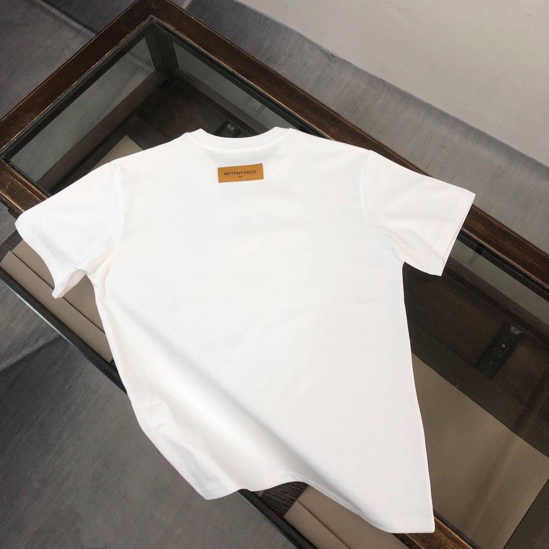【本日限定特価】Louis Vuitton クルーネックTシャツ - 高品質コットンで快適な着心地[本日特価|新品未使用品]