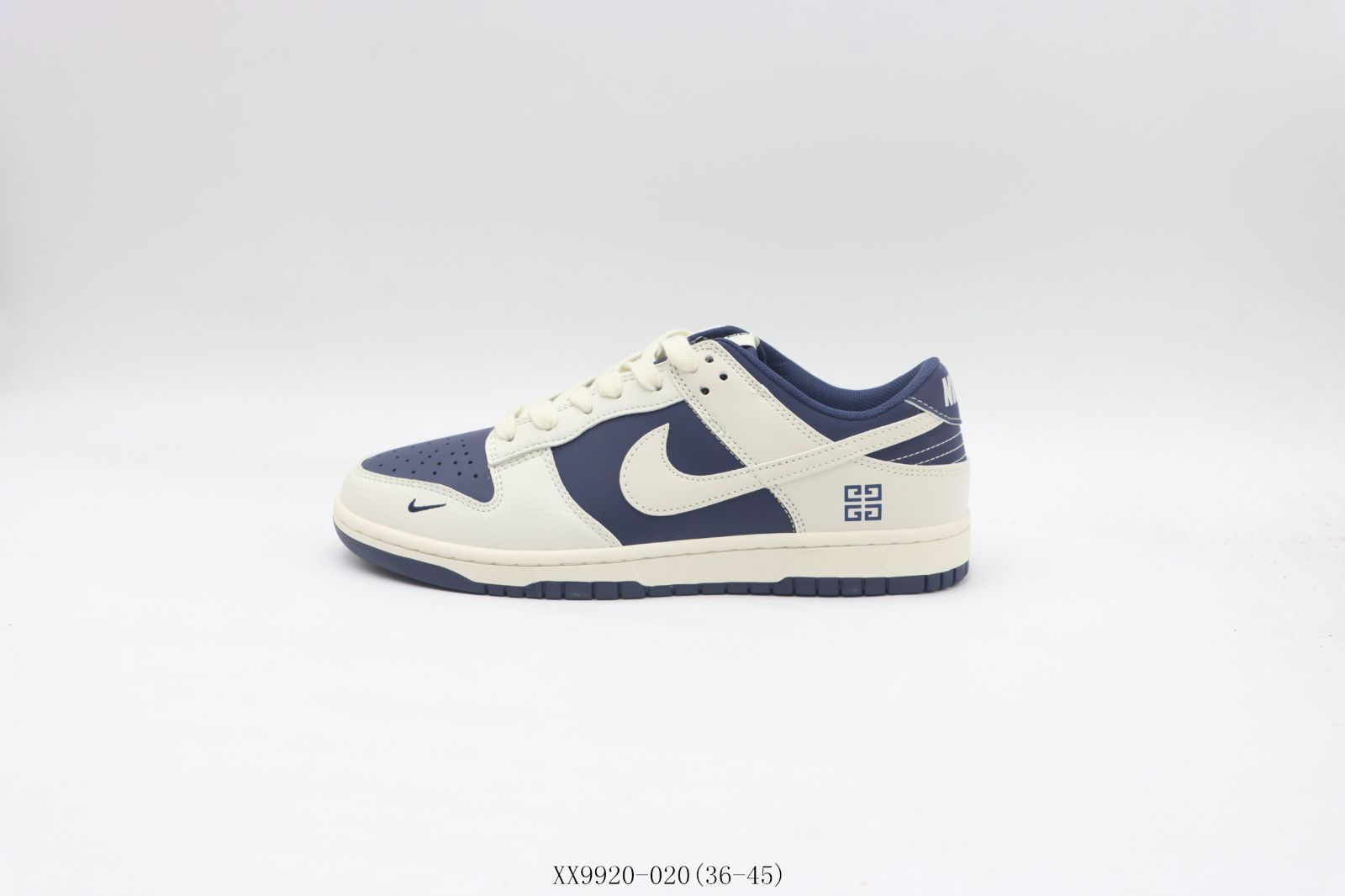 【今日特価】ナイキ NIKE ダンクロー Dunk Low 白青 White Blue Givenchy XX9920-020