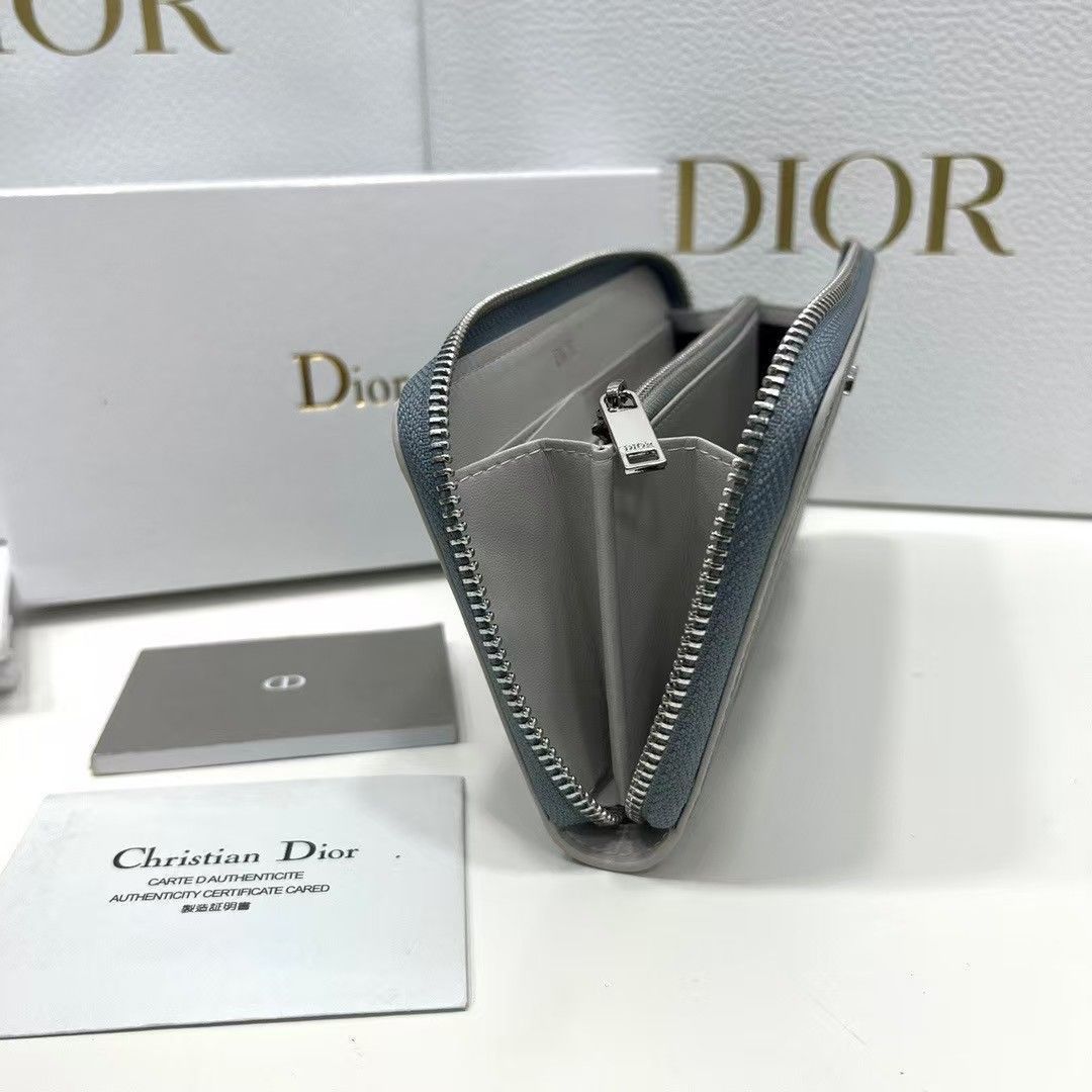 新品未使用 DIOR財布[本日特価|新品未使用品]