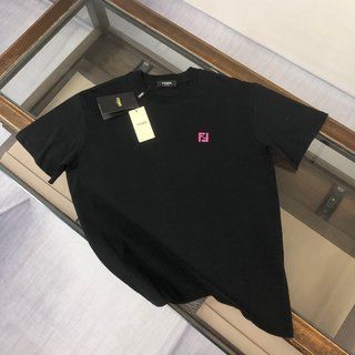 【本日限定特価】FENDI クルーネックTシャツ - 高品質コットンで快適な着心地 [本日特価|新品未使用品]