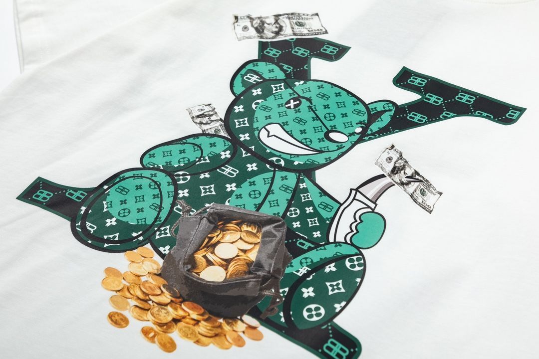 【本日限定特価】LOUIS VUITTON × Balenciaga コラボ ロゴプリントTシャツ [本日特価|新品未使用品]