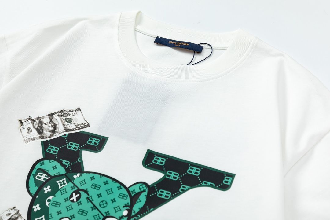 【本日限定特価】LOUIS VUITTON × Balenciaga コラボ ロゴプリントTシャツ [本日特価|新品未使用品]