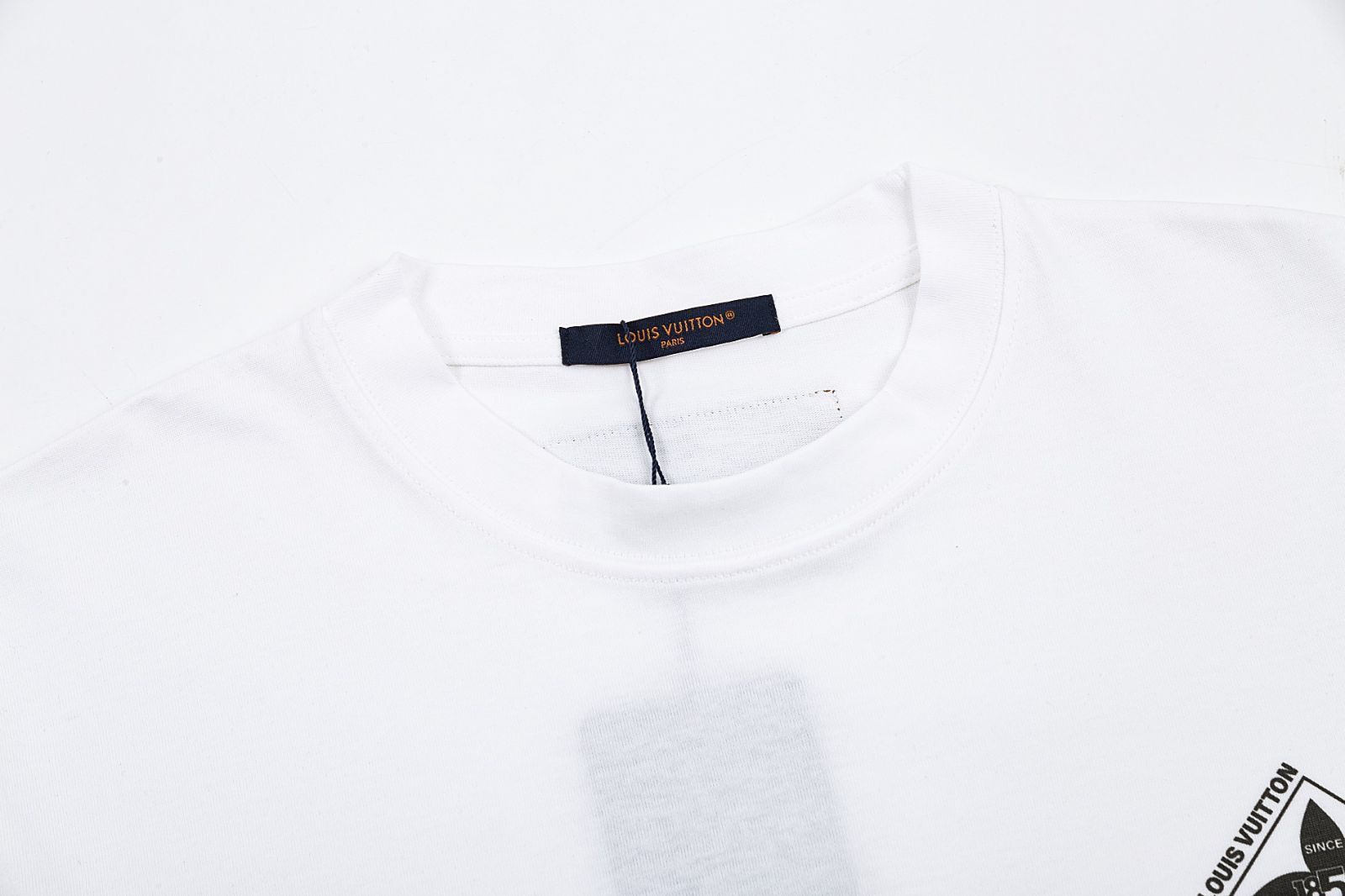 【本日限定特価】Louis Vuitton モノグラムクローバーTシャツ [本日特価|新品未使用品]