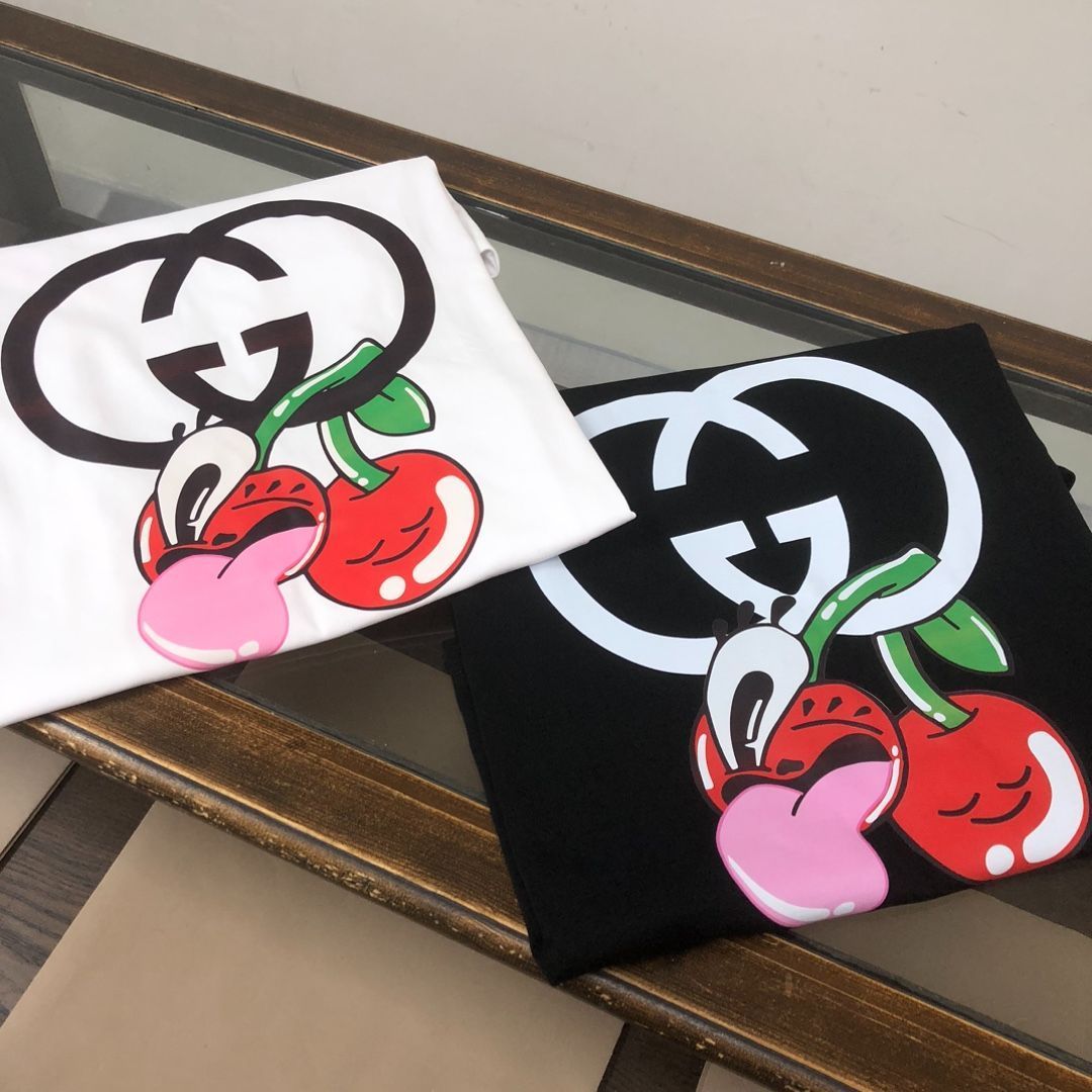 【本日限定特価】GUCCI 夏季新款 カップル用 綿100% クルーネックTシャツ ブラック/ホワイト [本日特価|新品未使用品]