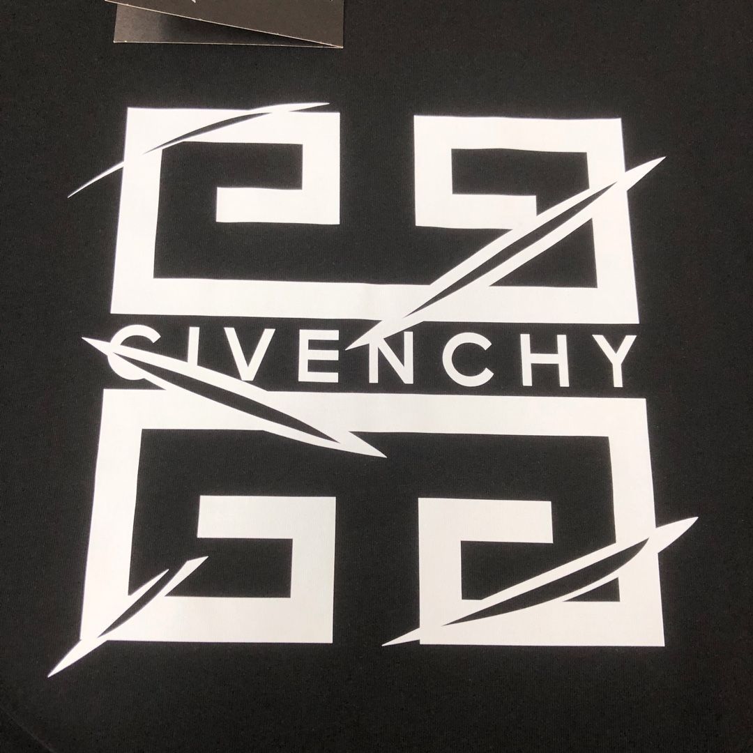 【本日限定特価】GIVENCHY クルーネックTシャツ - 高品質コットンで快適な着心地 [本日特価|新品未使用品]