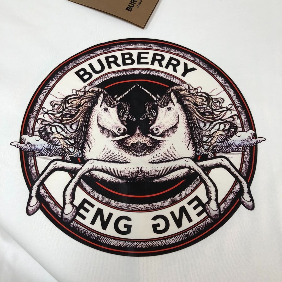 【本日限定特価】Burberry 春夏 ロゴプリントTシャツ [本日特価|新品未使用品]
