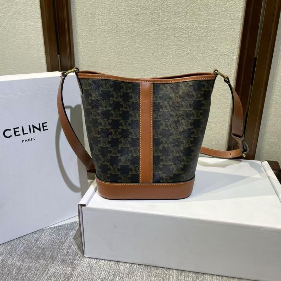 celine セリーヌ ショルダーバッグ