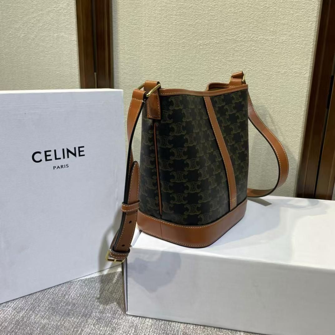 celine セリーヌ ショルダーバッグ