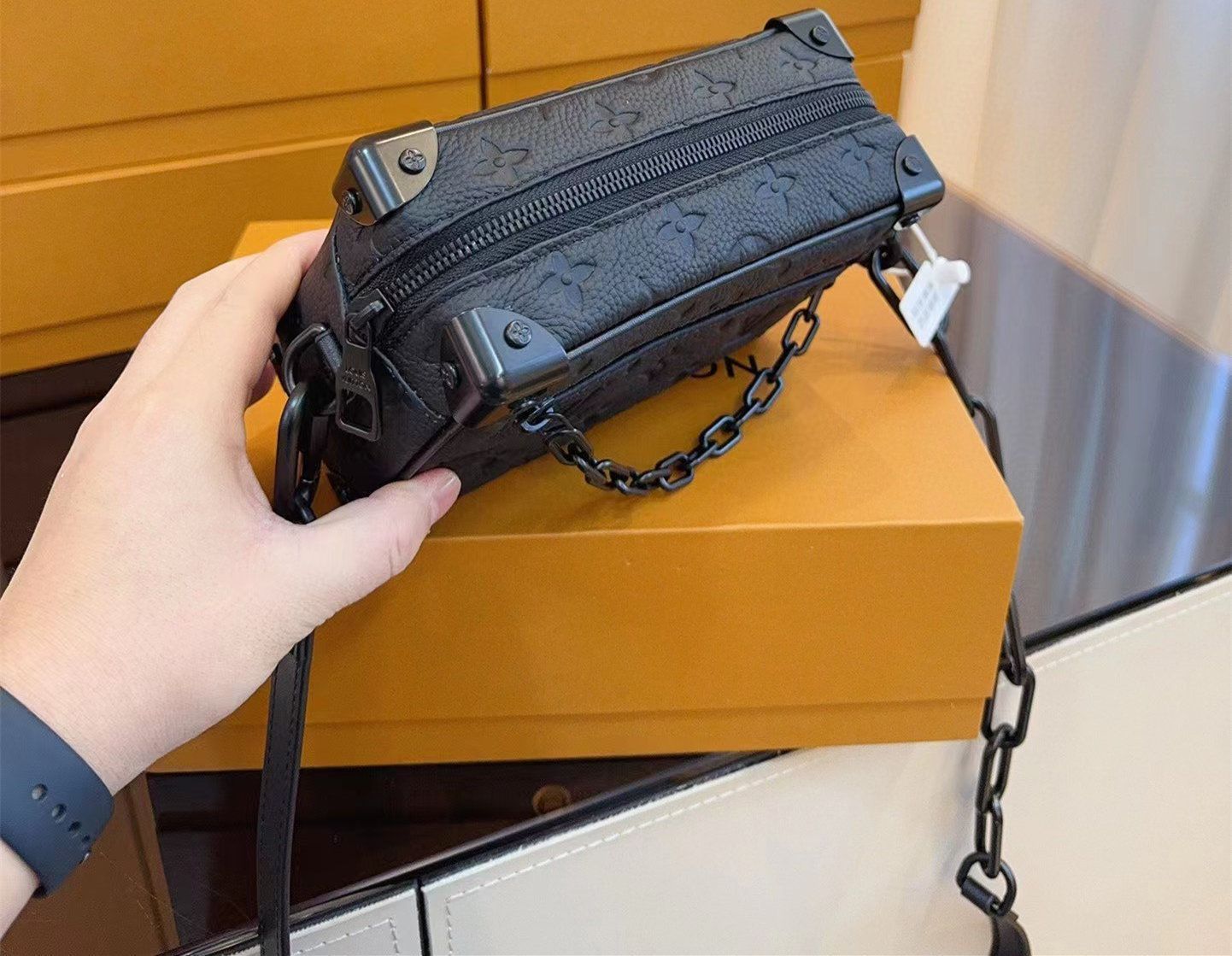 ?本日限定?LOUIS VUITTON ルイヴィトン ショルダーバッグ