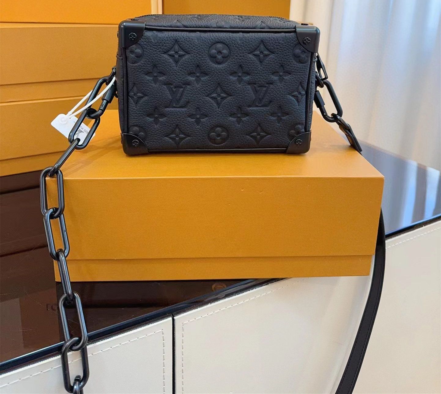 ?本日限定?LOUIS VUITTON ルイヴィトン ショルダーバッグ